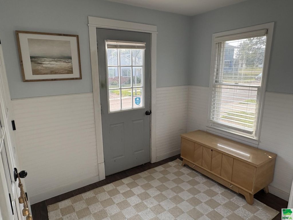 Photo of 416 Boston Ave NE Ave, Orange City, IA 51041 (MLS # 830339)
