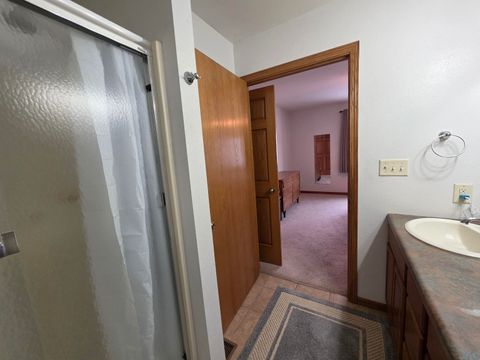 Tiny photo for 604 11th St SE St, Orange City, IA 51041 (MLS # 832169)