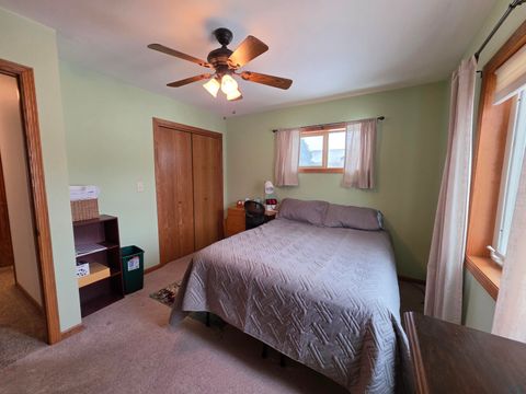 Tiny photo for 604 11th St SE St, Orange City, IA 51041 (MLS # 832169)