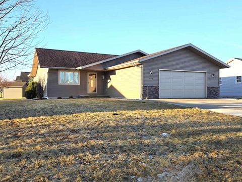 Photo of 604 11th St SE St, Orange City, IA 51041 (MLS # 832169)