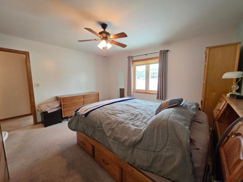 Tiny photo for 604 11th St SE St, Orange City, IA 51041 (MLS # 832169)