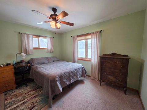 Tiny photo for 604 11th St SE St, Orange City, IA 51041 (MLS # 832169)