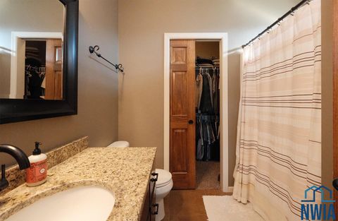 Tiny photo for 1839 5th Ave SE Ave, Sioux Center, IA 51250 (MLS # 830976)