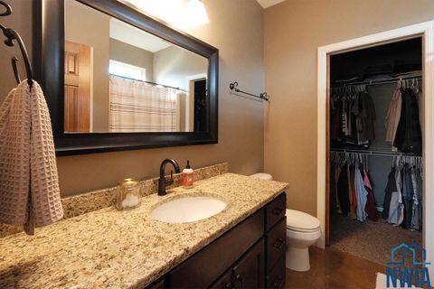 Tiny photo for 1839 5th Ave SE Ave, Sioux Center, IA 51250 (MLS # 830976)