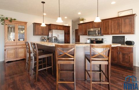 Tiny photo for 1839 5th Ave SE Ave, Sioux Center, IA 51250 (MLS # 830976)