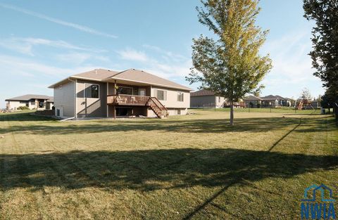 Tiny photo for 1839 5th Ave SE Ave, Sioux Center, IA 51250 (MLS # 830976)