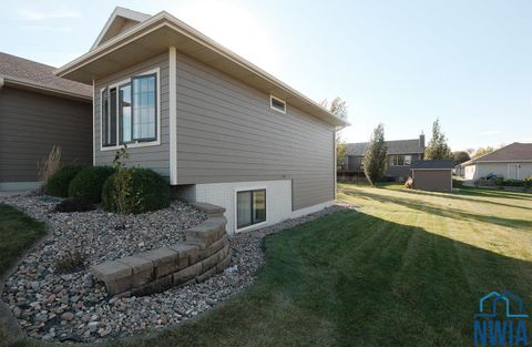 Tiny photo for 1839 5th Ave SE Ave, Sioux Center, IA 51250 (MLS # 830976)