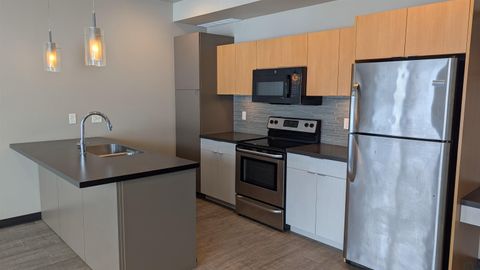 Tiny photo for 720 12th St NE St #10, Sioux Center, IA 51250 (MLS # 831131)