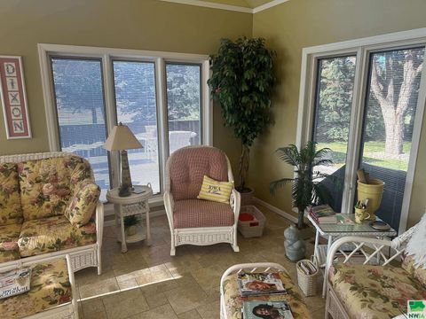 Tiny photo for 1411 Rainbow Dr, Sheldon, IA 51201 (MLS # 823640)