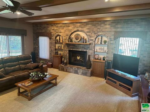 Tiny photo for 1411 Rainbow Dr, Sheldon, IA 51201 (MLS # 823640)