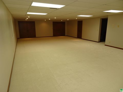 Tiny photo for 1411 Rainbow Dr, Sheldon, IA 51201 (MLS # 823640)