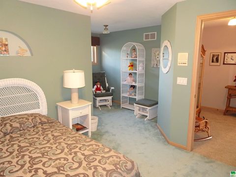 Tiny photo for 1411 Rainbow Dr, Sheldon, IA 51201 (MLS # 823640)