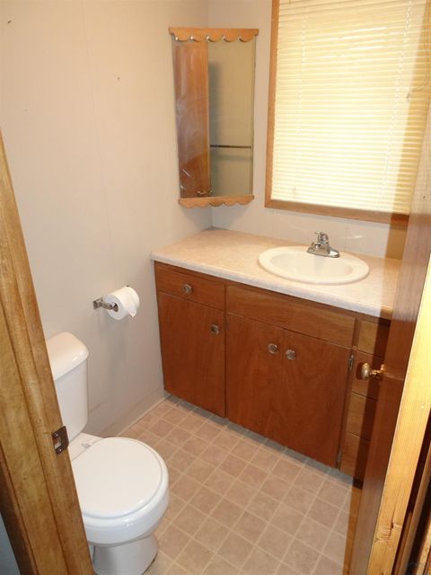 Tiny photo for 1121 10th Street, Sheldon, IA 51201 (MLS # 831351)