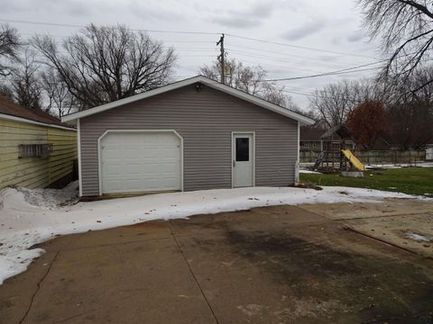 Tiny photo for 1121 10th Street, Sheldon, IA 51201 (MLS # 831351)