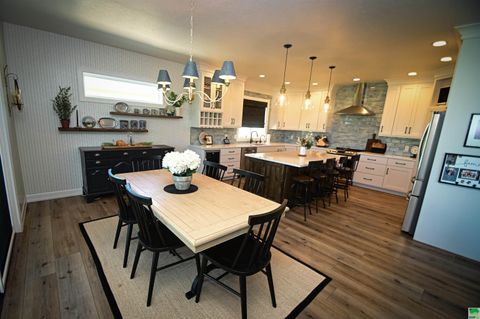 Tiny photo for 2610 Ridge Rd, Sioux Center, IA 51250 (MLS # 829723)