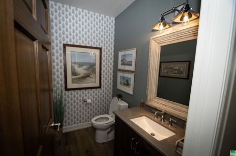 Tiny photo for 2610 Ridge Rd, Sioux Center, IA 51250 (MLS # 829723)