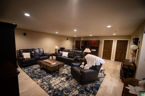 Tiny photo for 2610 Ridge Rd, Sioux Center, IA 51250 (MLS # 829723)