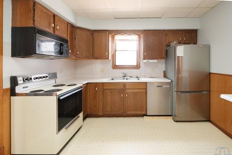 Tiny photo for 611 E 10th St, Alton, IA 51003 (MLS # 832441)