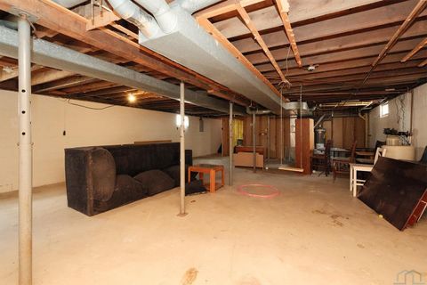 Tiny photo for 611 E 10th St, Alton, IA 51003 (MLS # 832441)