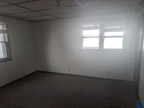 Tiny photo for 823 8th, Sheldon, IA 51201 (MLS # 830806)