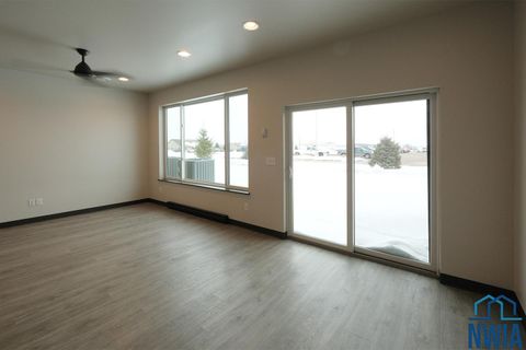 Tiny photo for 1286 7th Ave NE, Unit #16, Sioux Center, IA 51250 (MLS # 831204)