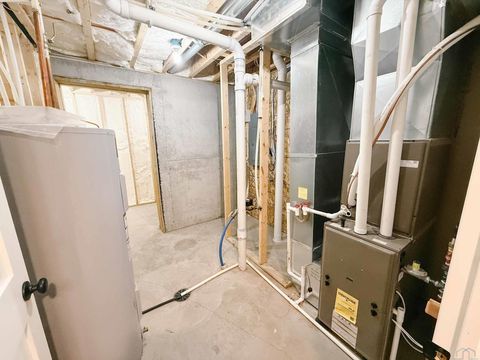 Tiny photo for 2014 Maple St, Hull, IA 51239 (MLS # 831615)