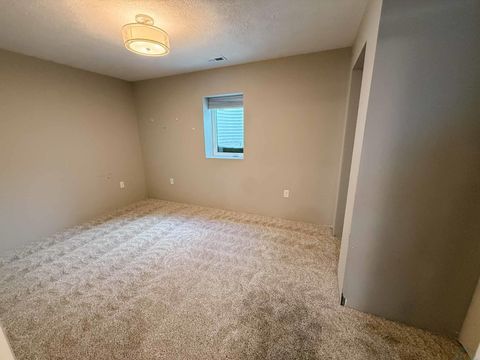 Tiny photo for 2014 Maple St, Hull, IA 51239 (MLS # 831615)