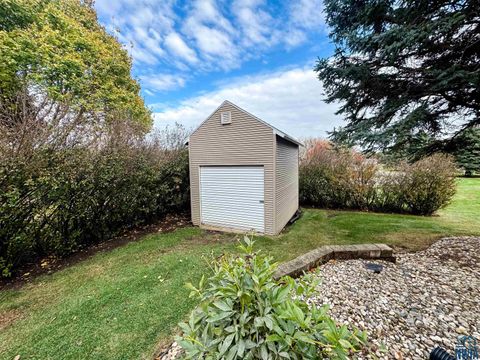 Tiny photo for 401 Hartford Ave SE Ave, Orange City, IA 51041 (MLS # 830849)