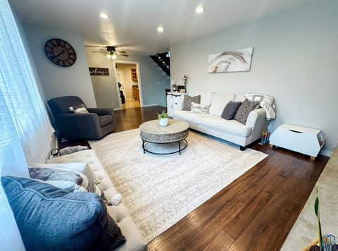 Tiny photo for 401 Hartford Ave SE Ave, Orange City, IA 51041 (MLS # 830849)