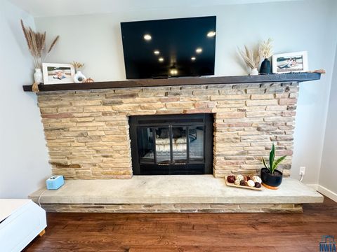 Tiny photo for 401 Hartford Ave SE Ave, Orange City, IA 51041 (MLS # 830849)