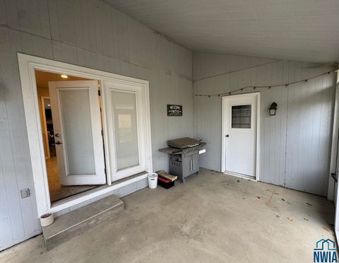 Tiny photo for 401 Hartford Ave SE Ave, Orange City, IA 51041 (MLS # 830849)