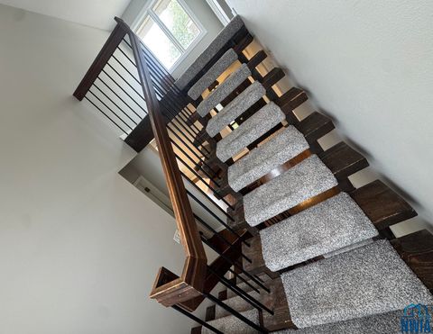 Tiny photo for 401 Hartford Ave SE Ave, Orange City, IA 51041 (MLS # 830849)