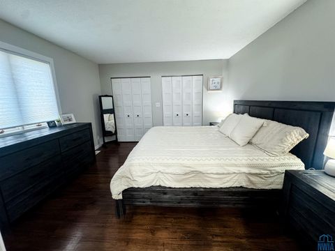 Tiny photo for 401 Hartford Ave SE Ave, Orange City, IA 51041 (MLS # 830849)