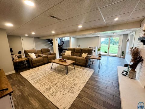 Tiny photo for 401 Hartford Ave SE Ave, Orange City, IA 51041 (MLS # 830849)