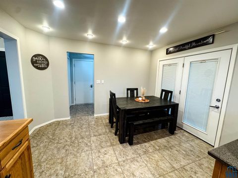 Tiny photo for 401 Hartford Ave SE Ave, Orange City, IA 51041 (MLS # 830849)