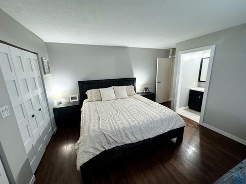 Tiny photo for 401 Hartford Ave SE Ave, Orange City, IA 51041 (MLS # 830849)