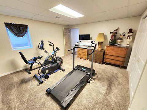 Tiny photo for 473 14th St. SE St, Sioux Center, IA 51250 (MLS # 832062)