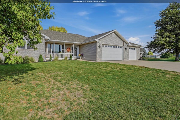 418 CONISTON CIR, SERGEANT BLUFF, IA 51054 - Image 42f07bb7163bb5c59fa7b23c8d64dbe6/3162455001