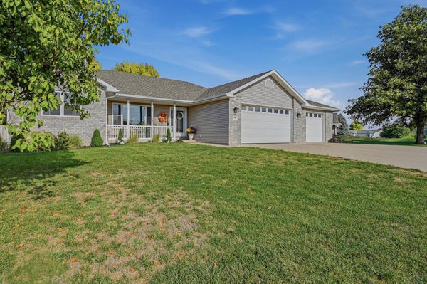 418 CONISTON CIR, SERGEANT BLUFF, IA 51054 - Image 42f07bb7163bb5c59fa7b23c8d64dbe6/553051578