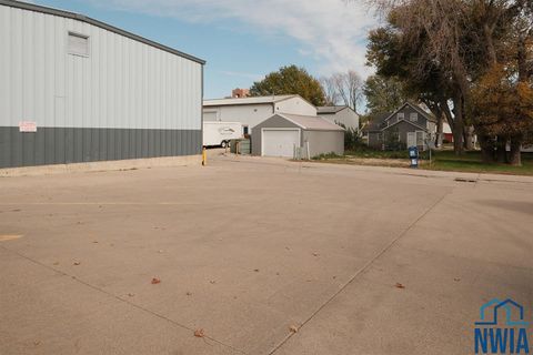 Tiny photo for 132 N Main Ave, Sioux Center, IA 51250 (MLS # 830790)