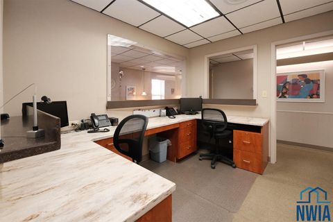 Tiny photo for 132 N Main Ave, Sioux Center, IA 51250 (MLS # 830790)