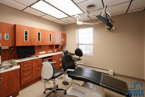 Tiny photo for 132 N Main Ave, Sioux Center, IA 51250 (MLS # 830790)