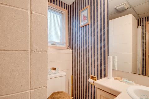 Tiny photo for 304 Frankfort Ave SE Ave, Orange City, IA 51041 (MLS # 832237)