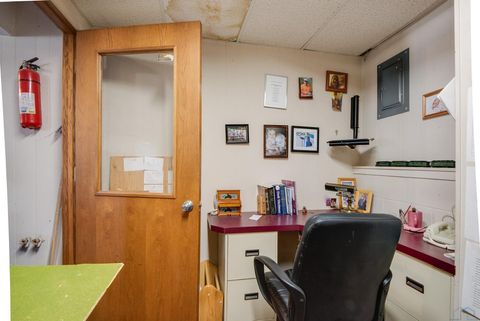 Tiny photo for 304 Frankfort Ave SE Ave, Orange City, IA 51041 (MLS # 832237)