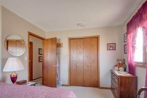 Tiny photo for 304 Frankfort Ave SE Ave, Orange City, IA 51041 (MLS # 832237)