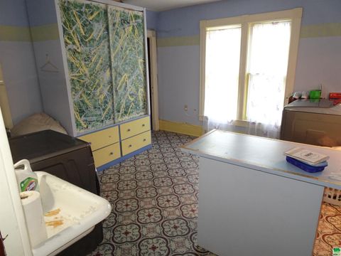 Tiny photo for 711 7th Street, Sheldon, IA 51201 (MLS # 829326)