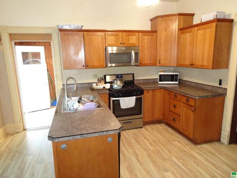 Tiny photo for 711 7th Street, Sheldon, IA 51201 (MLS # 829326)