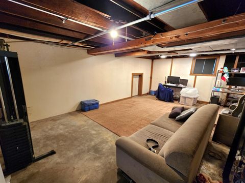 Tiny photo for 105 2nd Ave NE Ave, Sioux Center, IA 51250 (MLS # 831530)