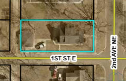 Tiny photo for 105 2nd Ave NE Ave, Sioux Center, IA 51250 (MLS # 831530)