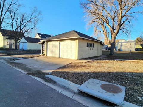Tiny photo for 105 2nd Ave NE Ave, Sioux Center, IA 51250 (MLS # 831530)